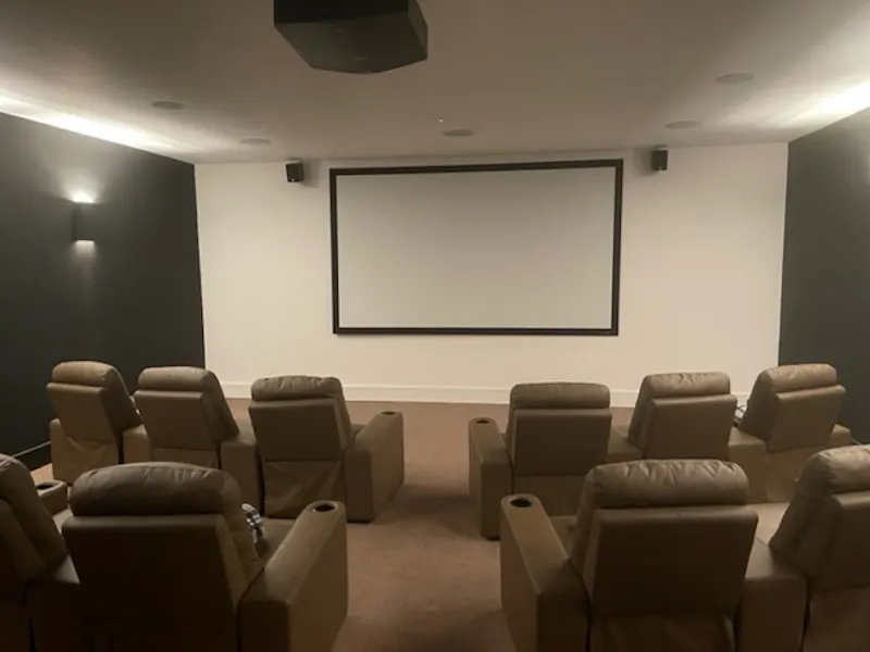Home cinema at Weybridge mansion with pool, D2618 (photo 30)