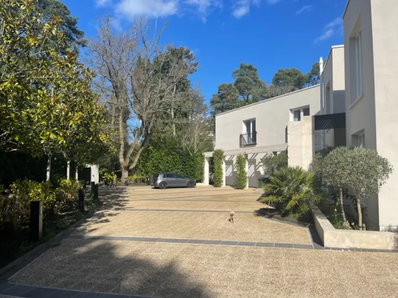 Weybridge mansion with pool, D2618 (photo 54)