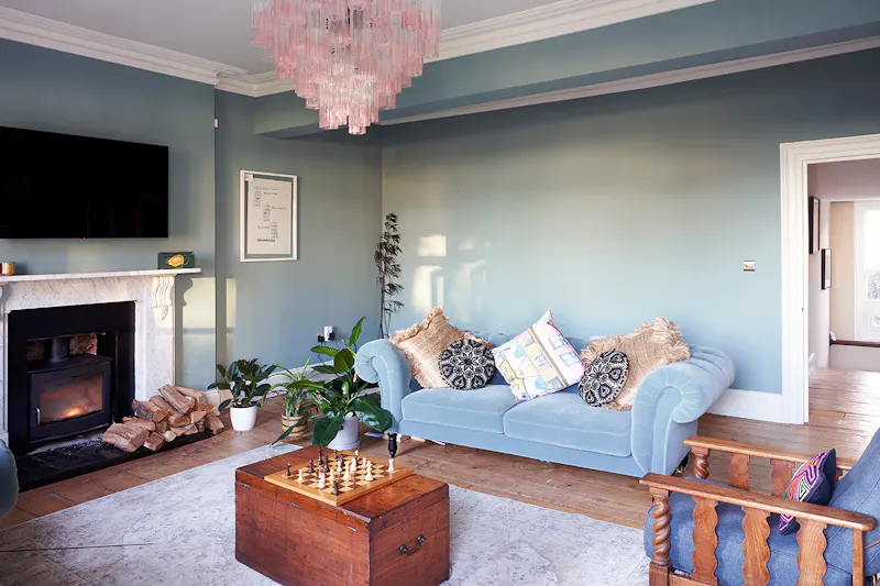 Living Room at Hastings Townhouse, A1604 (photo 8)