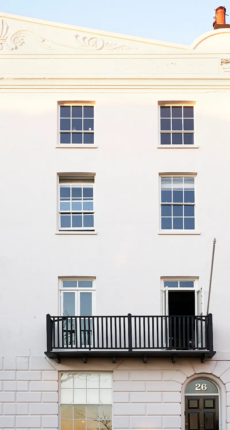 Hastings Townhouse, A1604 (photo 2)