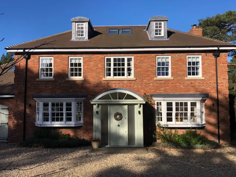 Hindhead Georgian rectory, A1572 (photo 2)
