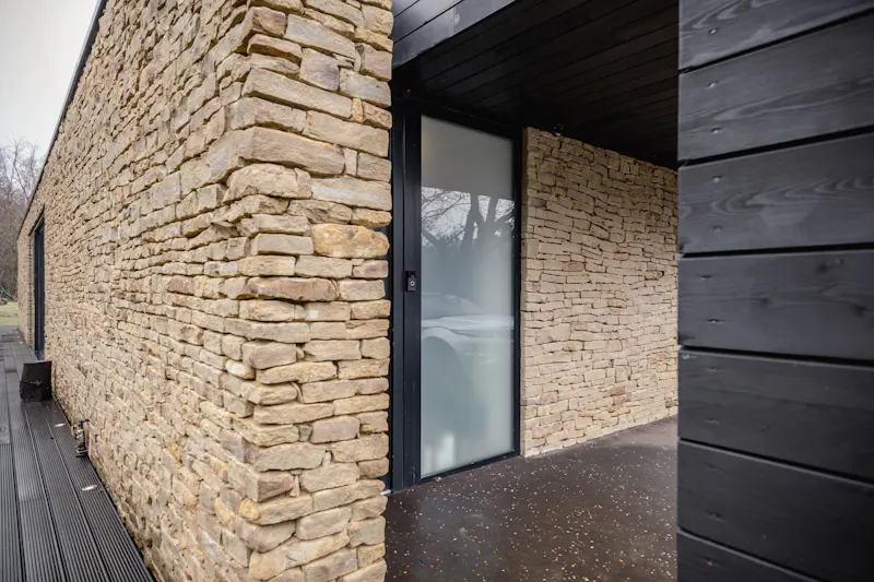 Minimalist home in Storrington, D2621 (photo 32)