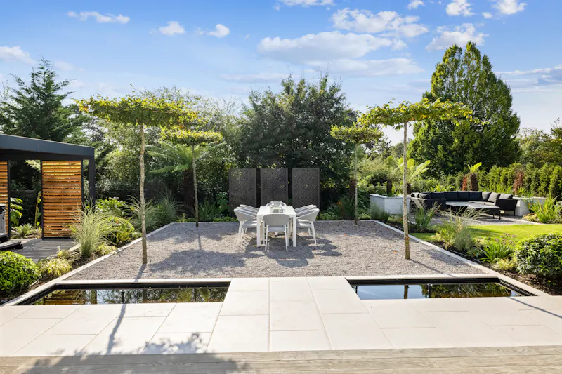 Terrace/Patio at Incredible Ashtead mansion, D2622 (photo 67)