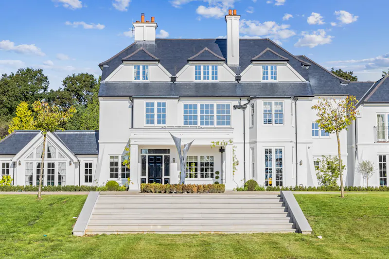 Incredible Ashtead mansion, D2622 (photo 64)