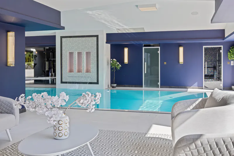 Incredible Ashtead mansion, D2622 (photo 34)
