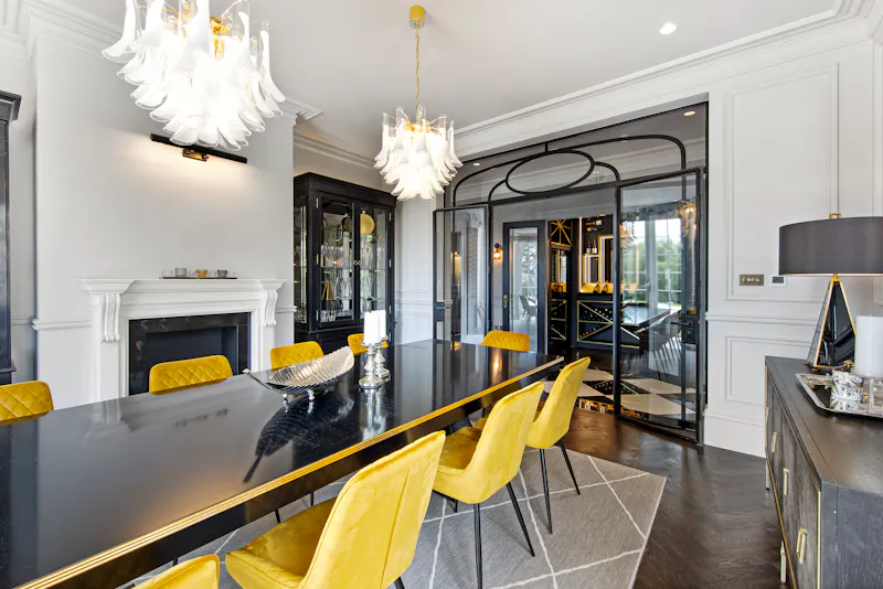 Incredible Ashtead mansion, D2622 (photo 18)