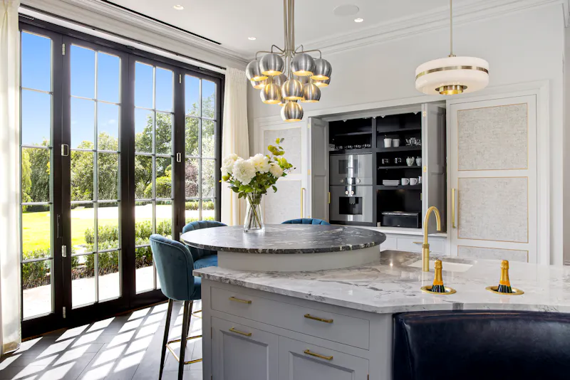 Incredible Ashtead mansion, D2622 (photo 7)