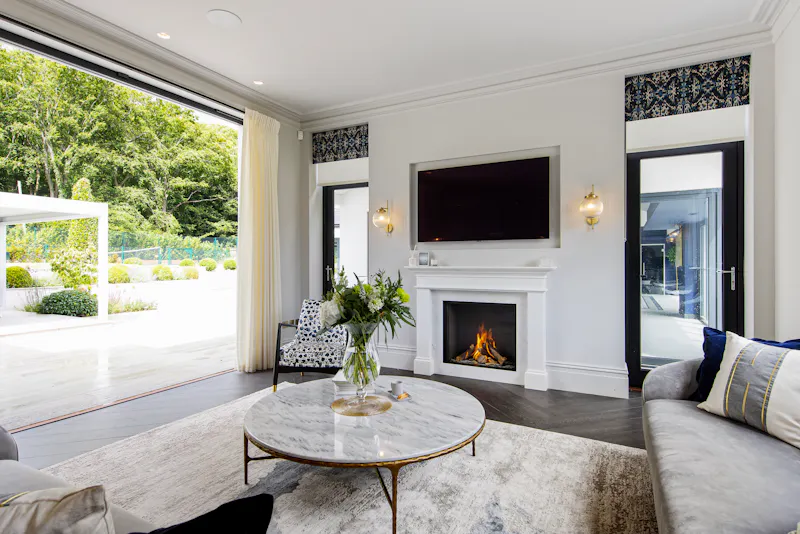 Incredible Ashtead mansion, D2622 (photo 9)