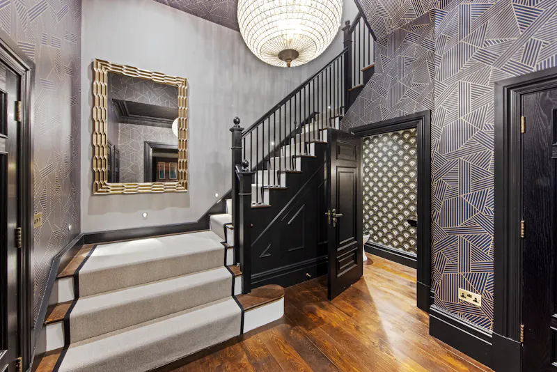 Incredible Ashtead mansion, D2622 (photo 61)