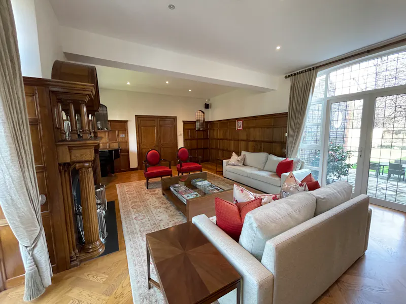 Versatile house in Richmond, A1570 (photo 9)