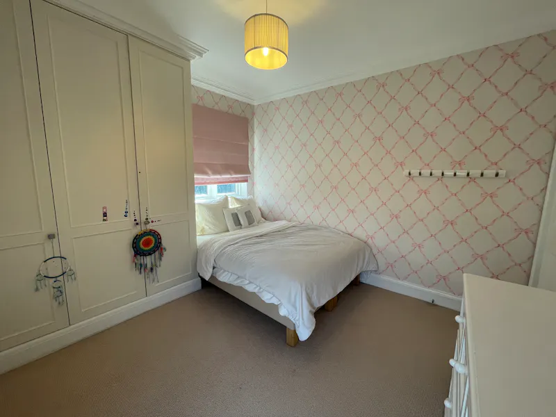 Bedroom at Versatile house in Richmond, A1570 (photo 64)