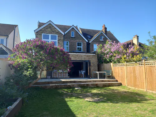 Carshalton family house, D2627