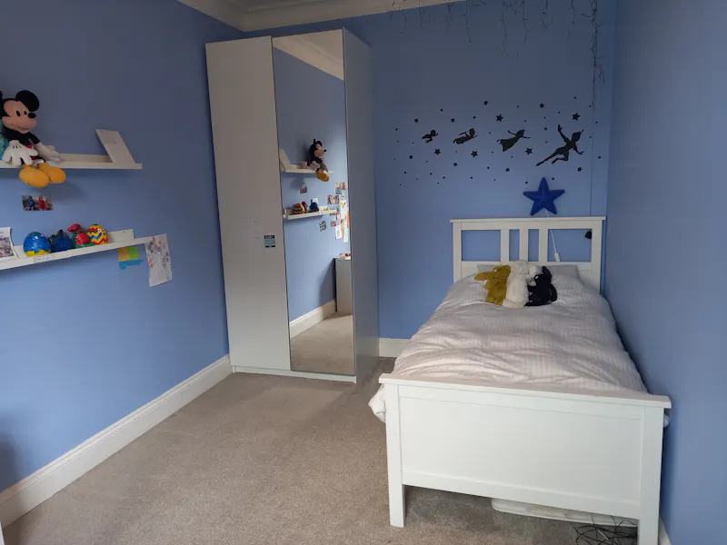 Bedroom - child's at Carshalton family house, D2627 (photo 35)