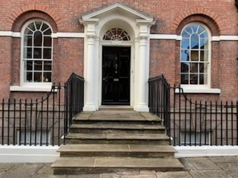 Georgian Shrewsbury house, A1574 (photo 16)
