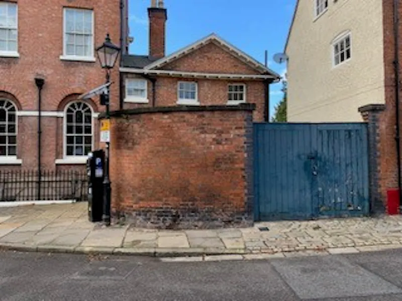 Georgian Shrewsbury house, A1574 (photo 14)