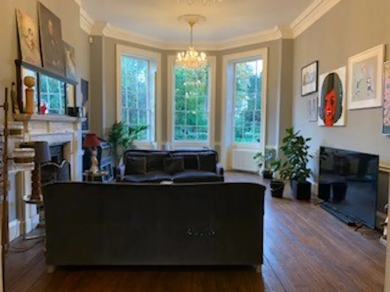 Sitting room at Georgian Shrewsbury house, A1574 (photo 6)