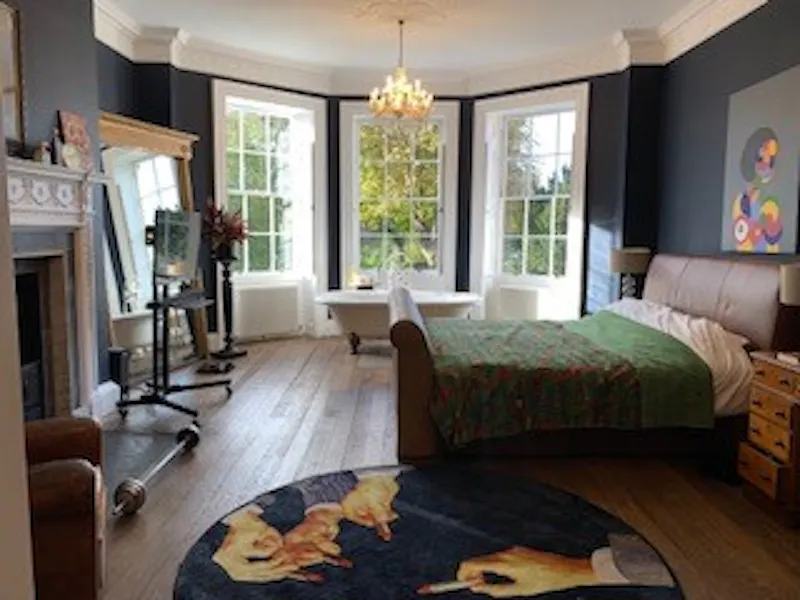 Bedroom at Georgian Shrewsbury house, A1574 (photo 11)
