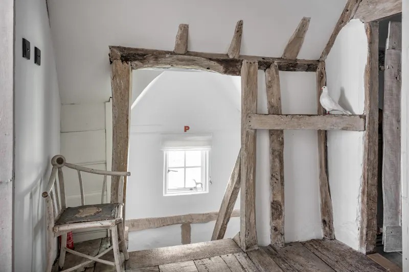 Pretty South Downs farmhouse, L403 (photo 21)
