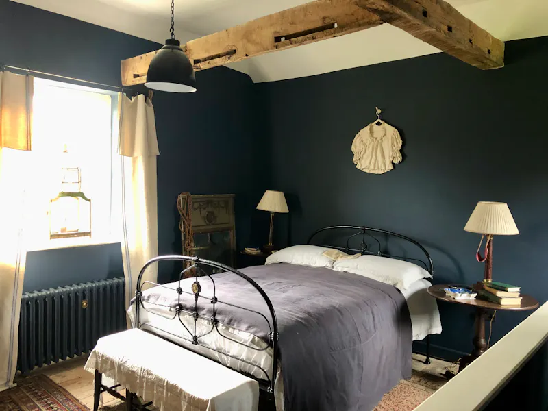 Bedroom at Pretty South Downs farmhouse, L403 (photo 27)