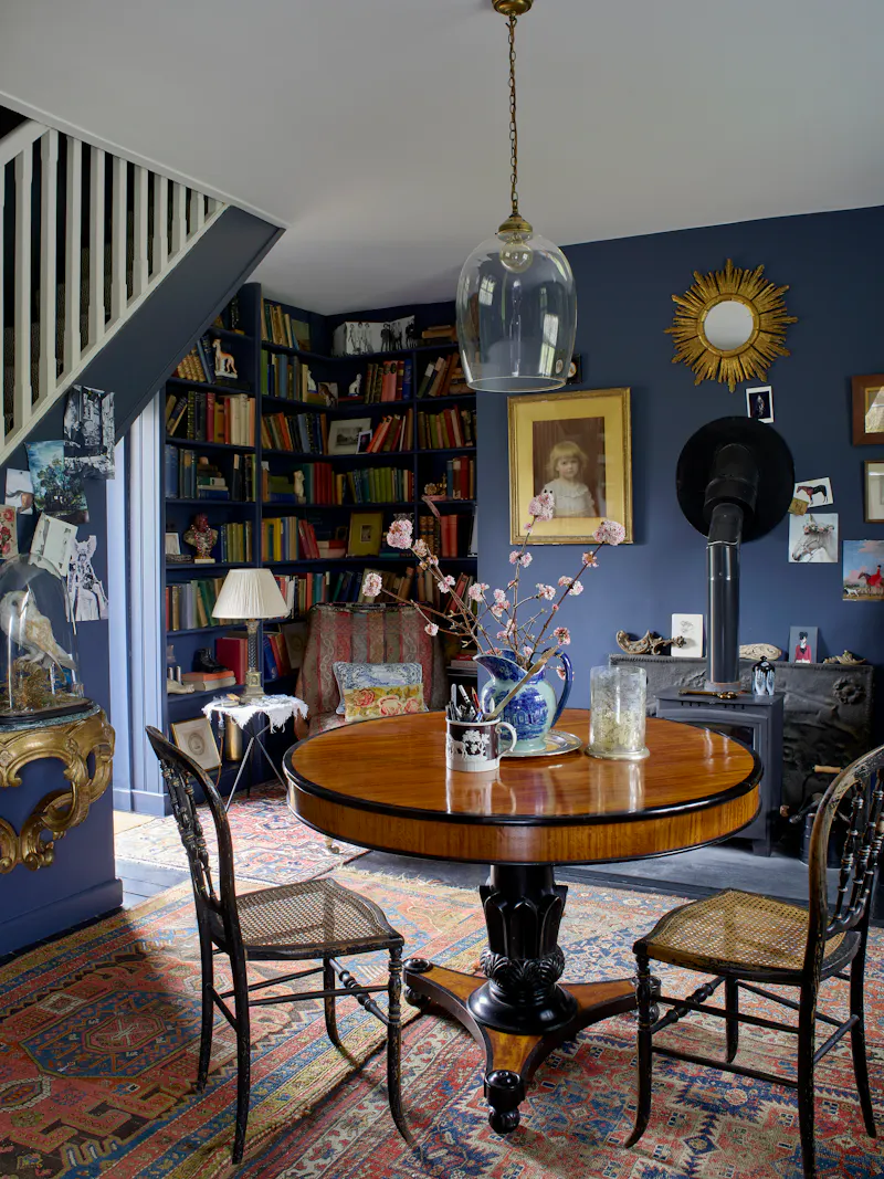 Pretty South Downs farmhouse, L403 (photo 33)