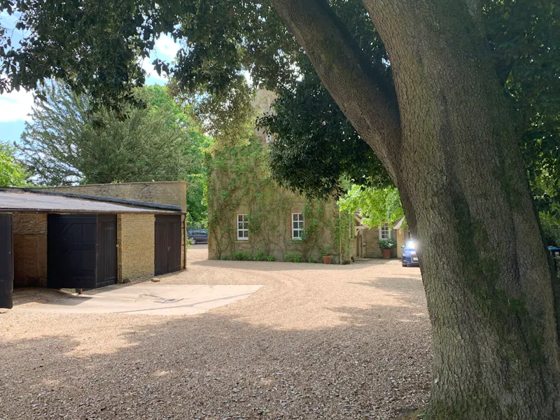 Striking Cotswolds manor home , H187 (photo 36)