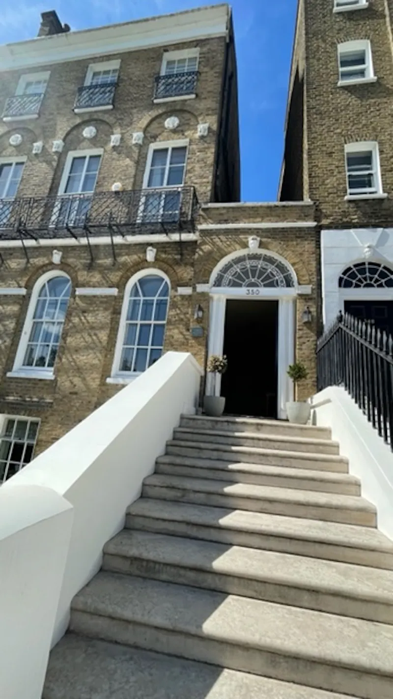 Luxury Kennington townhouse, A1017 (photo 98)