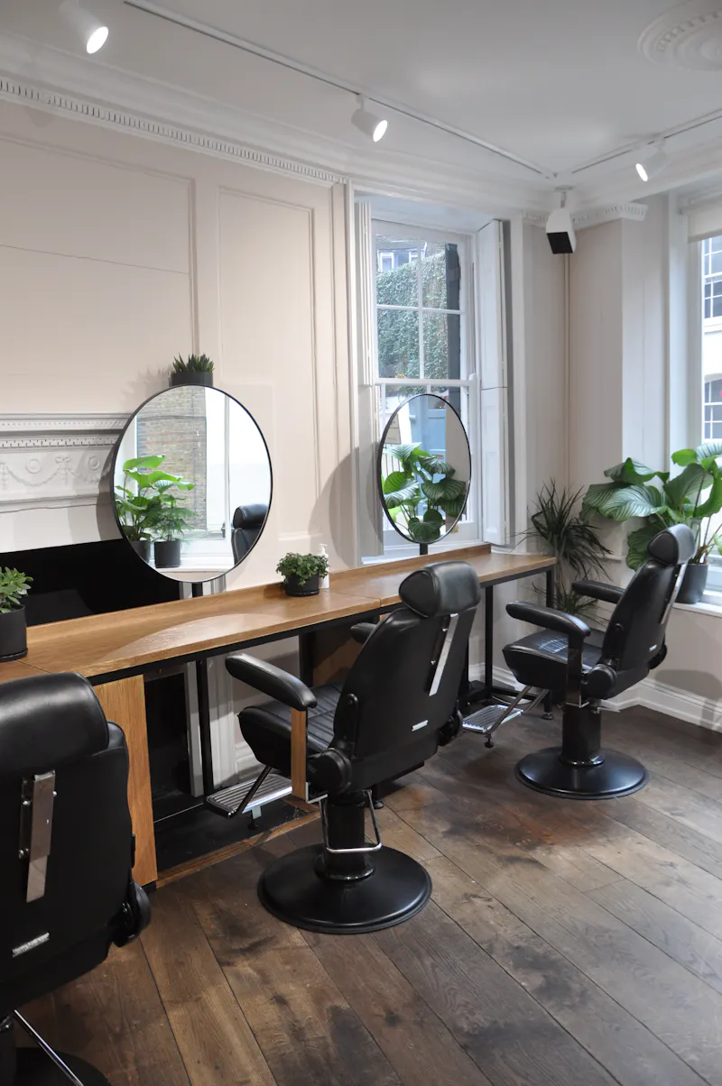 Salon in Spitalfelds, Shop45 (photo 1)