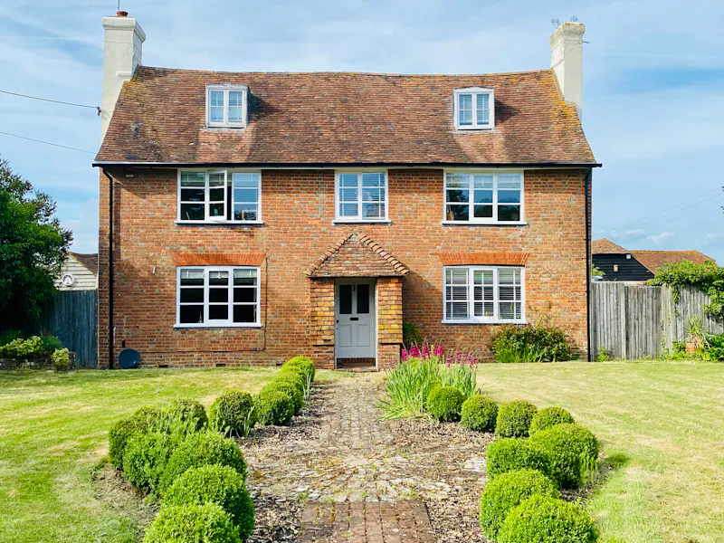 Woodchurch  Farmhouse, L733 (photo 1)