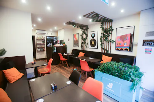 Cozy bar in Peckham, R857