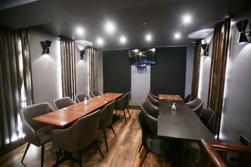 Cozy bar in Peckham, R857 (photo 6)