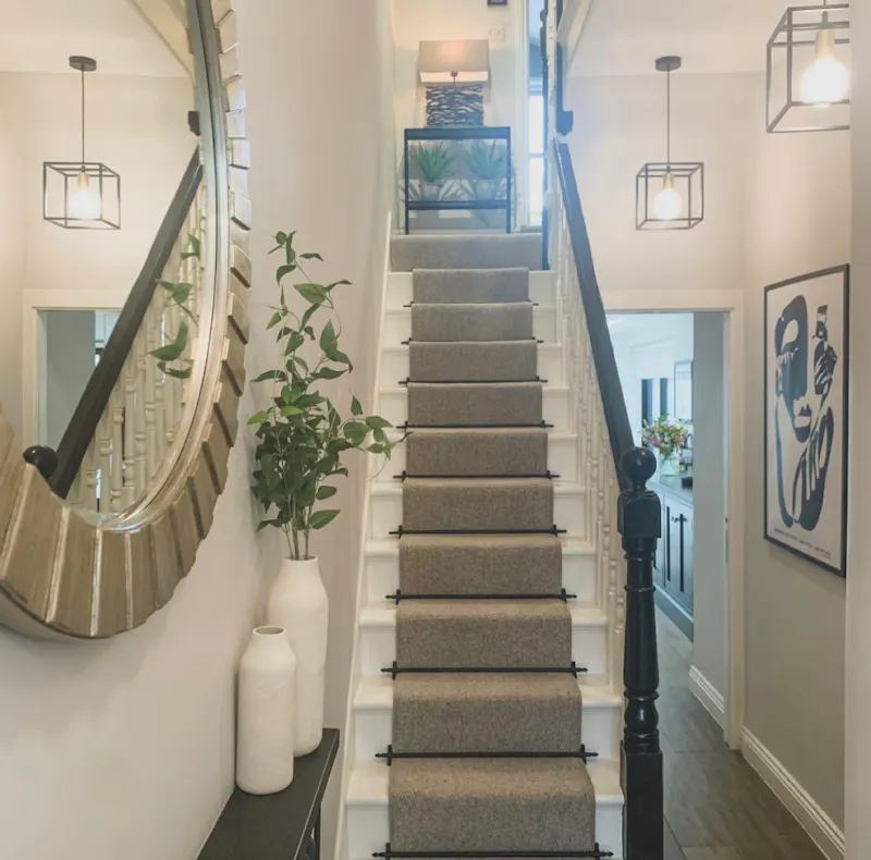 Staircase at Victorian terrace Brentford, D2630 (photo 11)