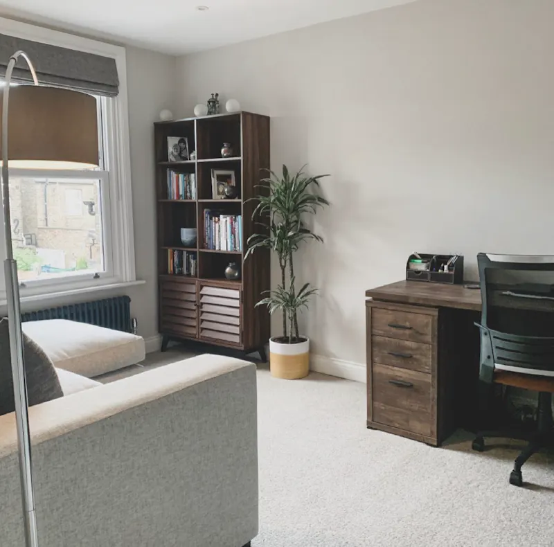 Sitting room at Victorian terrace Brentford, D2630 (photo 10)