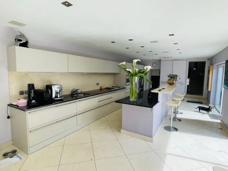 Luxury Kennington townhouse, A1017 (photo 35)