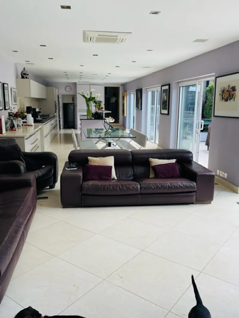 Open plan at Luxury Kennington townhouse, A1017 (photo 47)