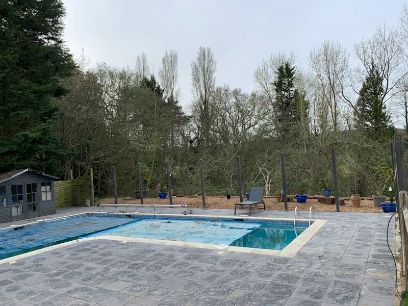 Swimming pool - outdoor at Westerham Country House  , L732 (photo 18)