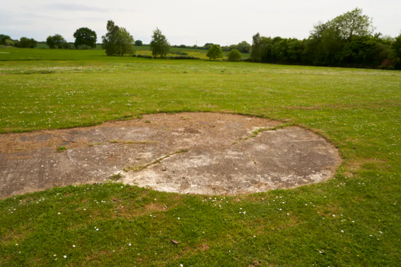 Chelmsford pool house, A1575 (photo 16)