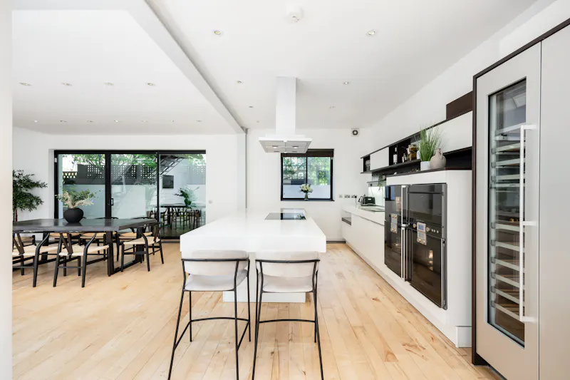 Modern Mews in Kensington, D2634 (photo 5)