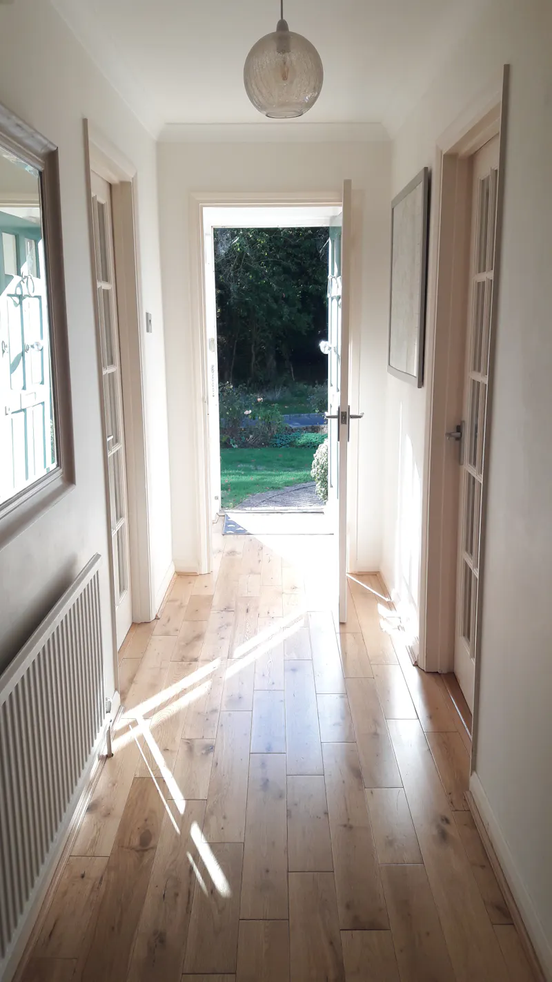 Floor - wooden at Chiltern Countryside House, D2636 (photo 17)