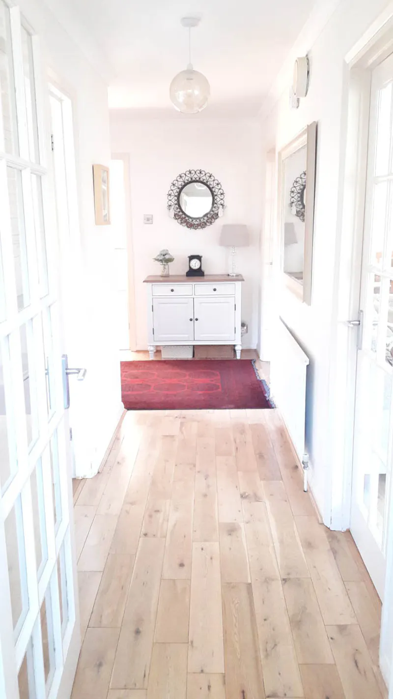 Floor - wooden at Chiltern Countryside House, D2636 (photo 2)