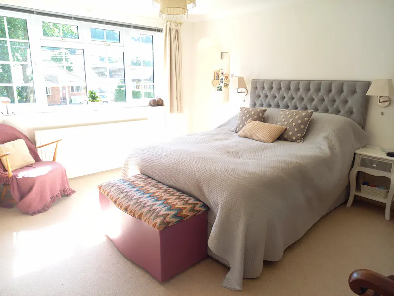 Bedroom - main at Chiltern Countryside House, D2636 (photo 13)