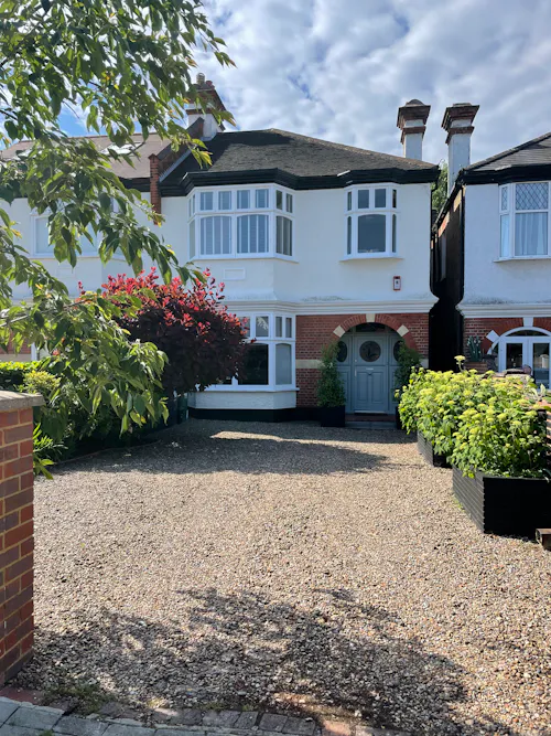 Streatham Hill family house, E499