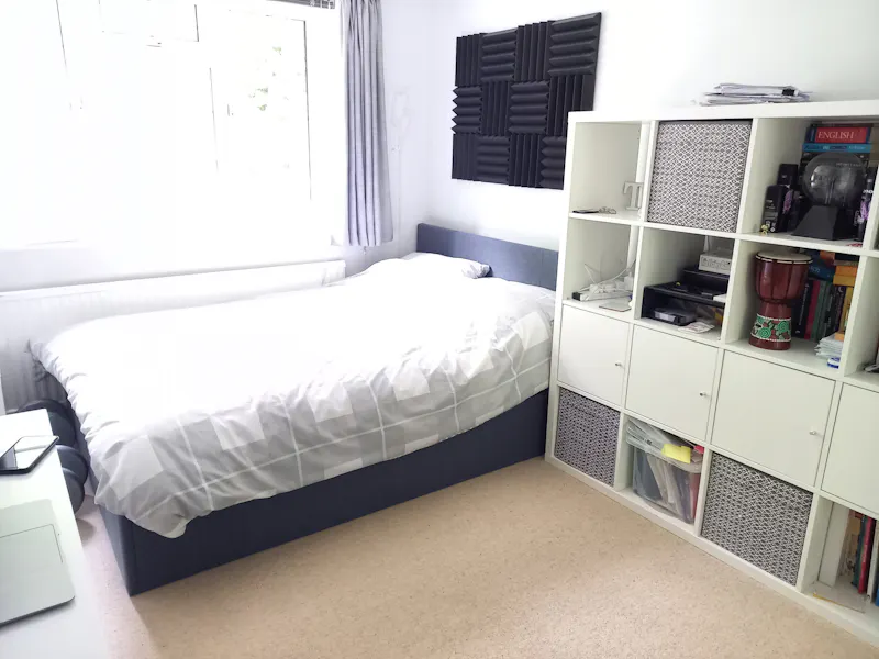 Bedroom at Chiltern Countryside House, D2636 (photo 15)