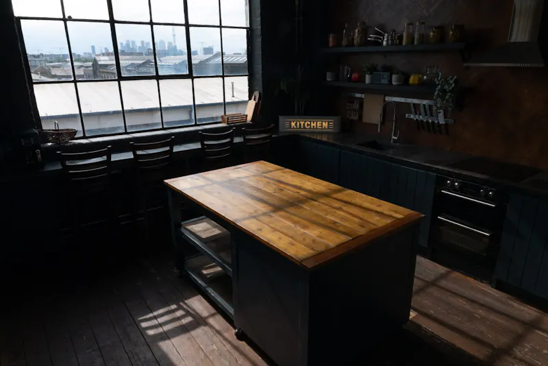 Woolwich Dockyard Studios, N516 (photo 8)