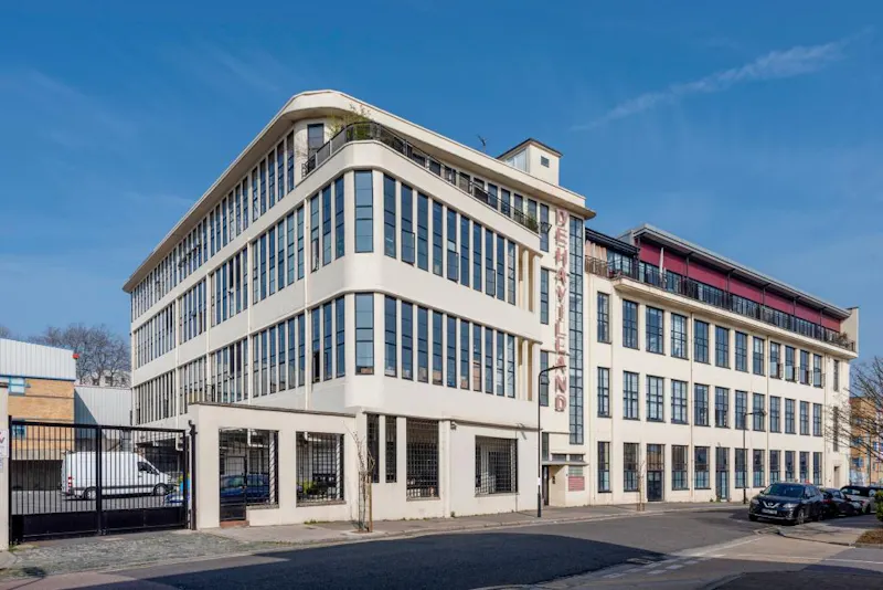 Large East London Loft, F1215 (photo 10)