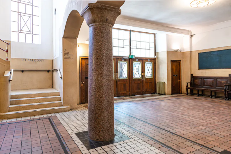 Chancery Lane Hall, P611 (photo 3)