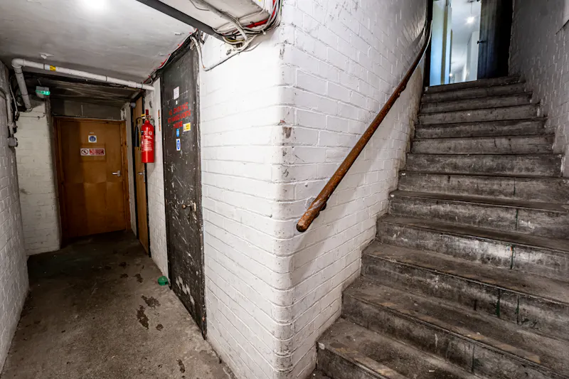 Staircase at Chancery Lane Hall, P611 (photo 44)