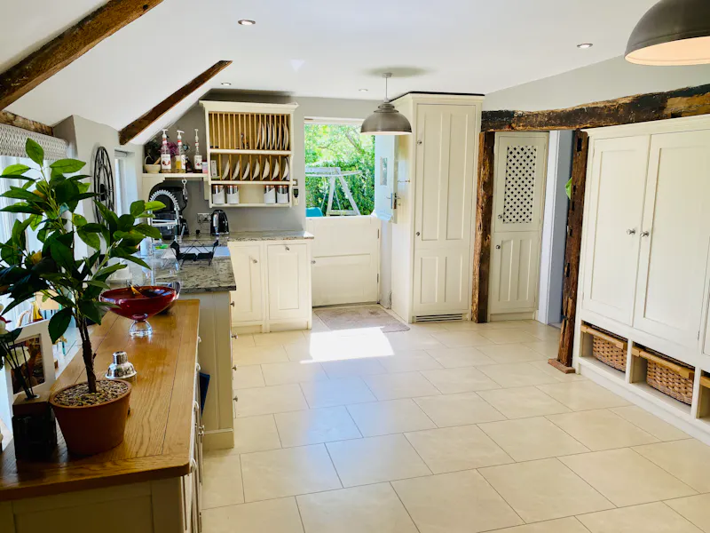 Woodchurch  Farmhouse, L733 (photo 6)