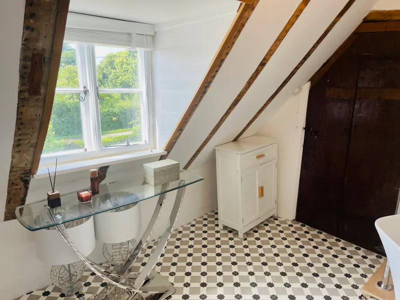 Woodchurch  Farmhouse, L733 (photo 36)