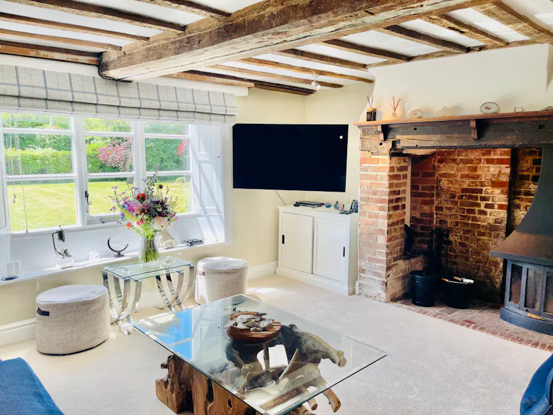 Beams at Woodchurch  Farmhouse, L733 (photo 17)