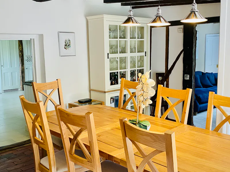 Dining room at Woodchurch  Farmhouse, L733 (photo 12)